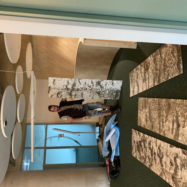 9FB889BF-FBDC-48F2-B022-2D02F4D8A748