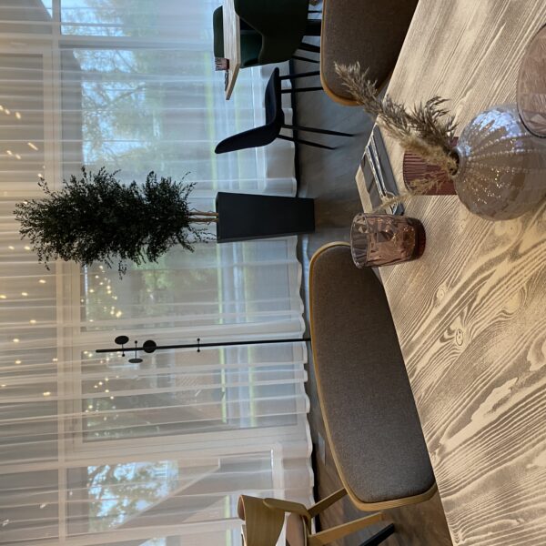 A2EAC07A-0DA9-4DFA-8174-DB42426F0658