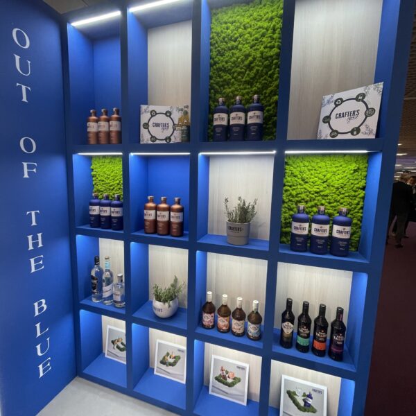 Liviko Crafters gini messiboksi kujundus säilitatud põdrasamblikuga