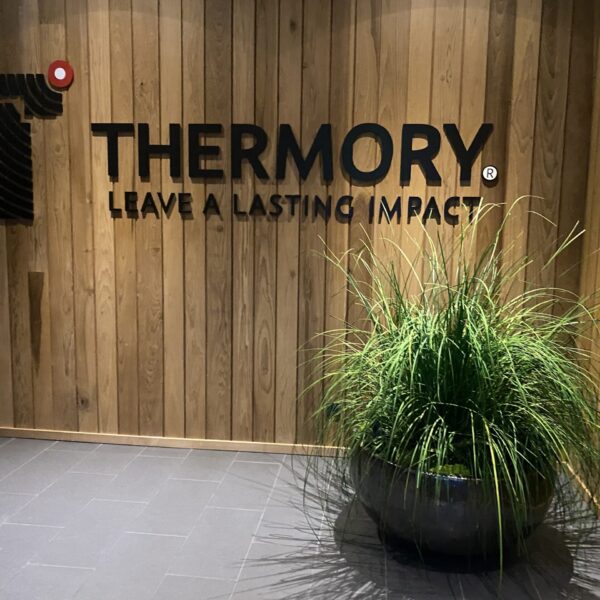 6CCC8ACA-3D45-4F54-8B8C-6A56D5AA1806