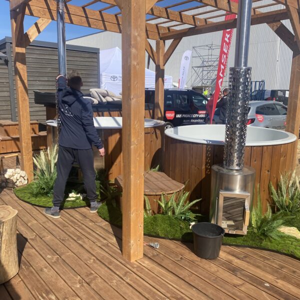 37416C33-E4A6-4EEC-898A-F4159B603582