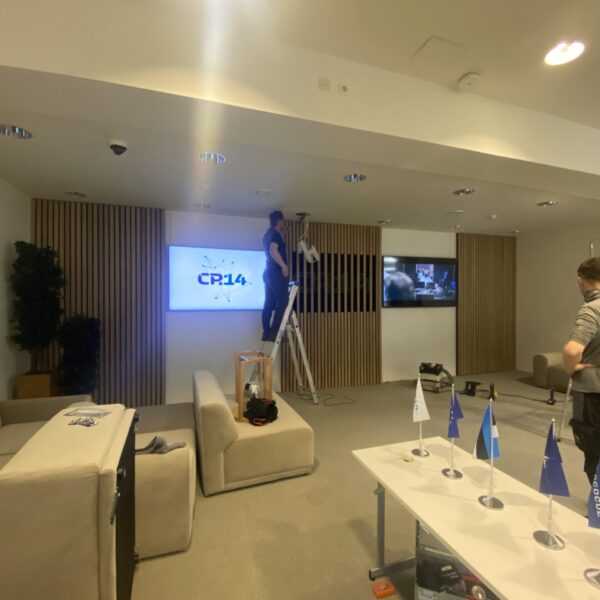 421CB803-DABE-4441-A5FB-0B72BACDF304