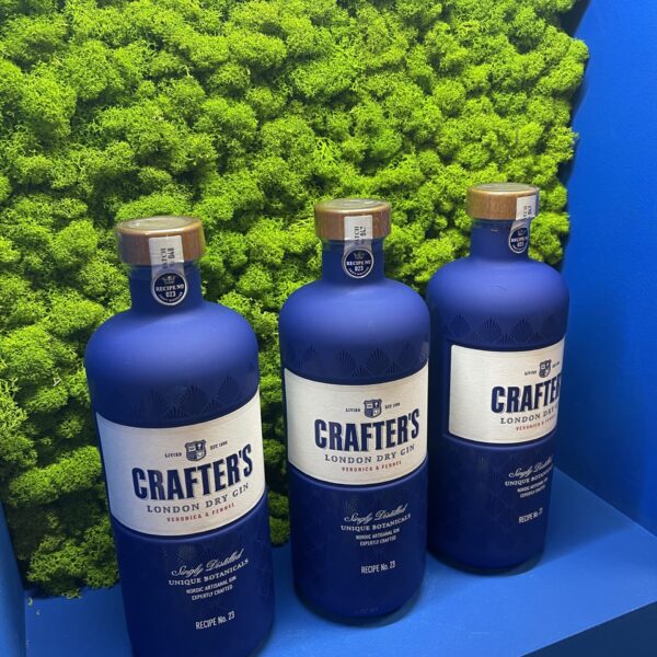 781C8D5E-5F29-4242-ACB3-B08EC10090FB