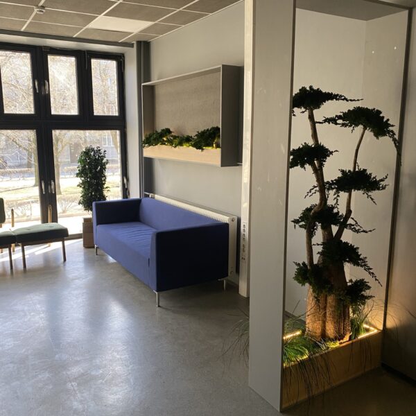 DA344D45-14C3-4DE9-BF40-5F8585484A70