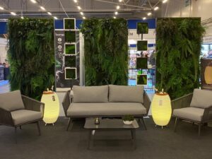 Forgreenerlife.com kunst ja säilitatud taimeseinade rent, puude ja kõrreliste rent, lilleseadete rent